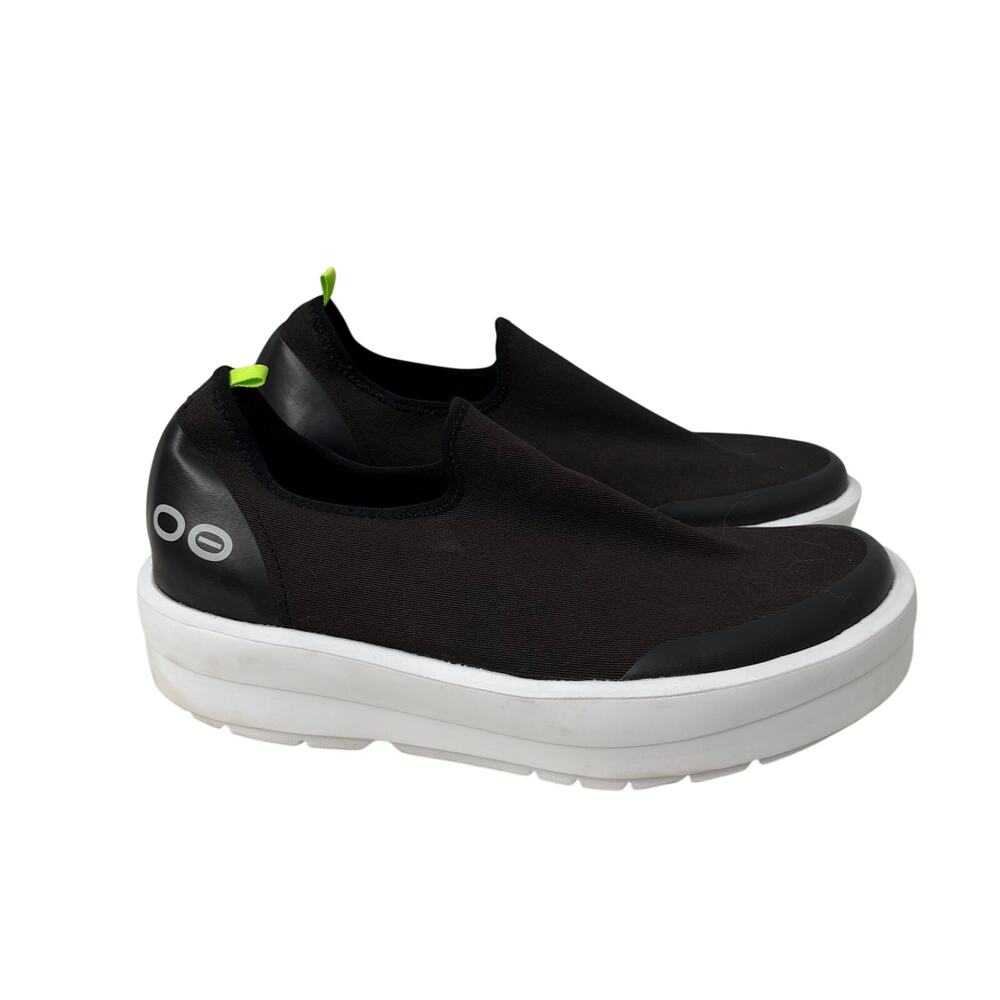 OOFOS OOmg eeZee Low Shoes Women's Size 10 Black White Slip On Recovery